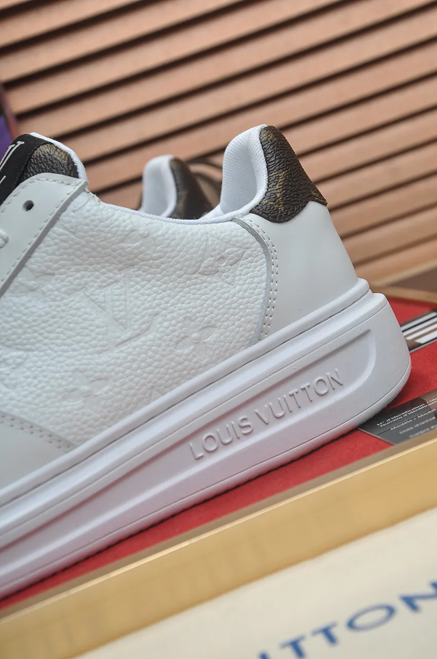 Men's shoes 💰540💶[LOUIS VUITTON] Original order price (water-dyed cowhide lining) new model 🍀LV Louis Vuitton * - top version of LV classic trendy shoes! Made of imported original cowhide, water-dyed cowhide lining, and original wear-resistant rubber outsole! High quality products! Code number 38-45 (45 is custom-made and cannot be returned or exchanged)